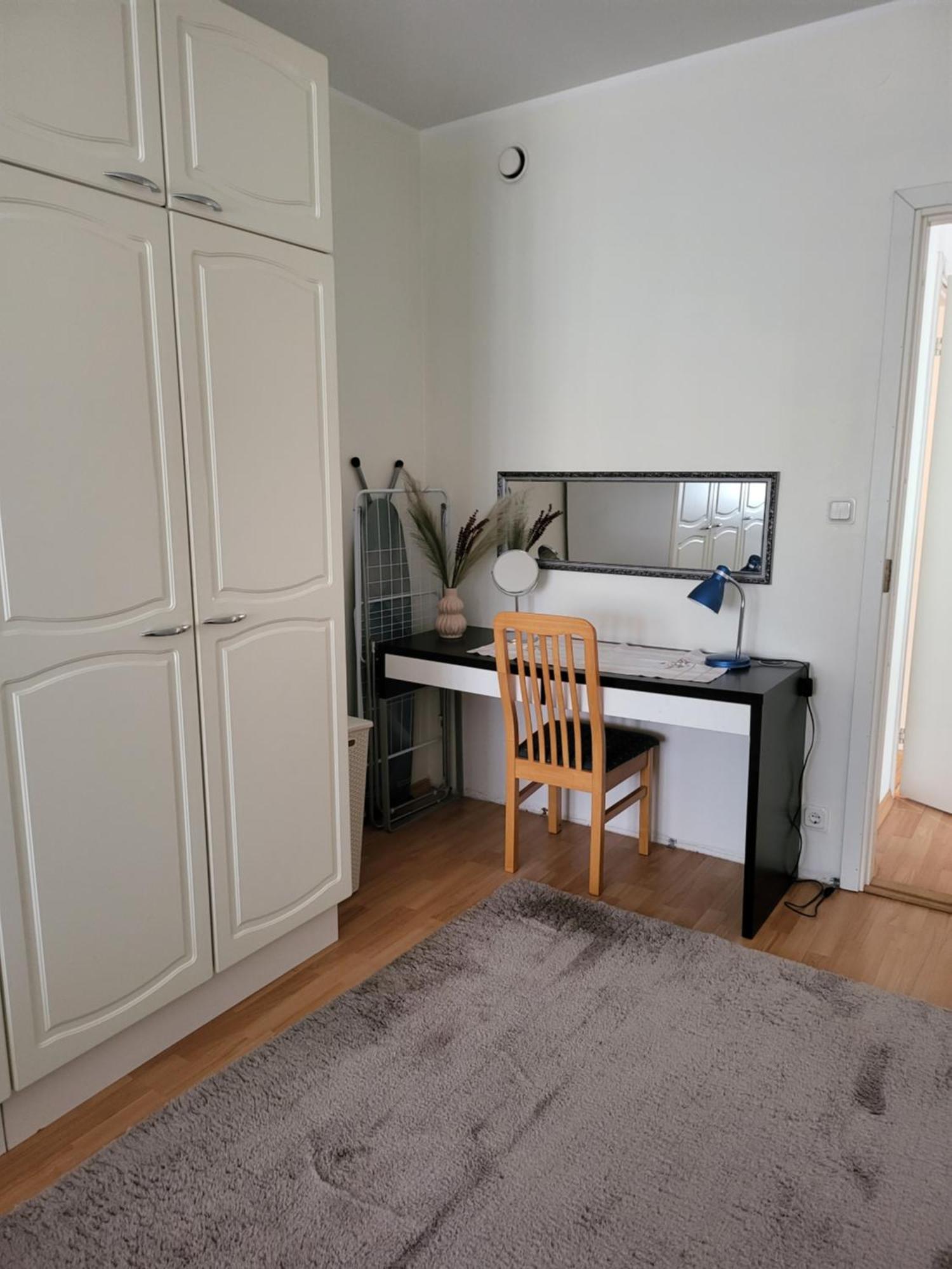 Long Holiday Apartment Куресааре Екстериор снимка
